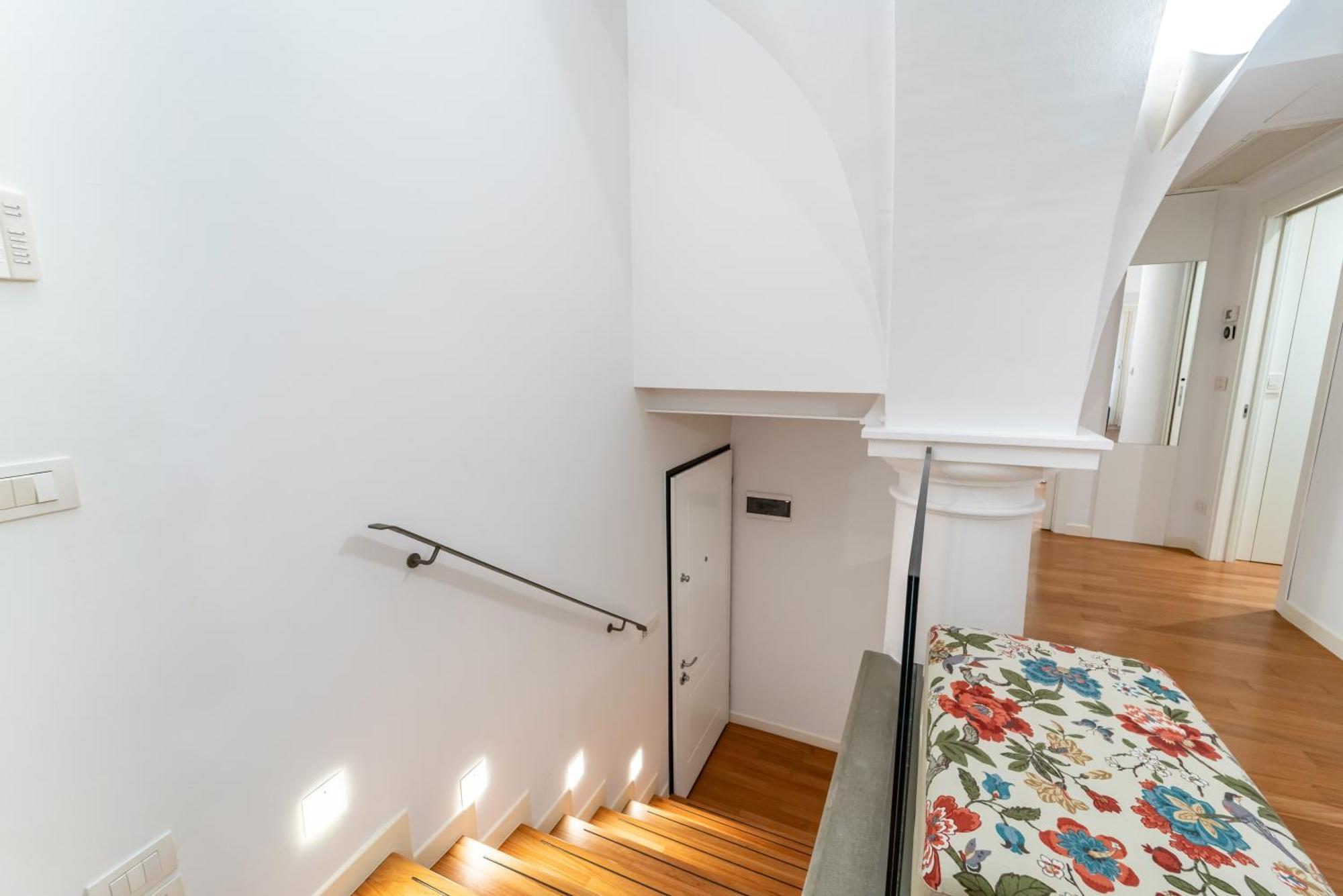 Modern Flat - Borgonuovo 23 Appartement Bologna Buitenkant foto
