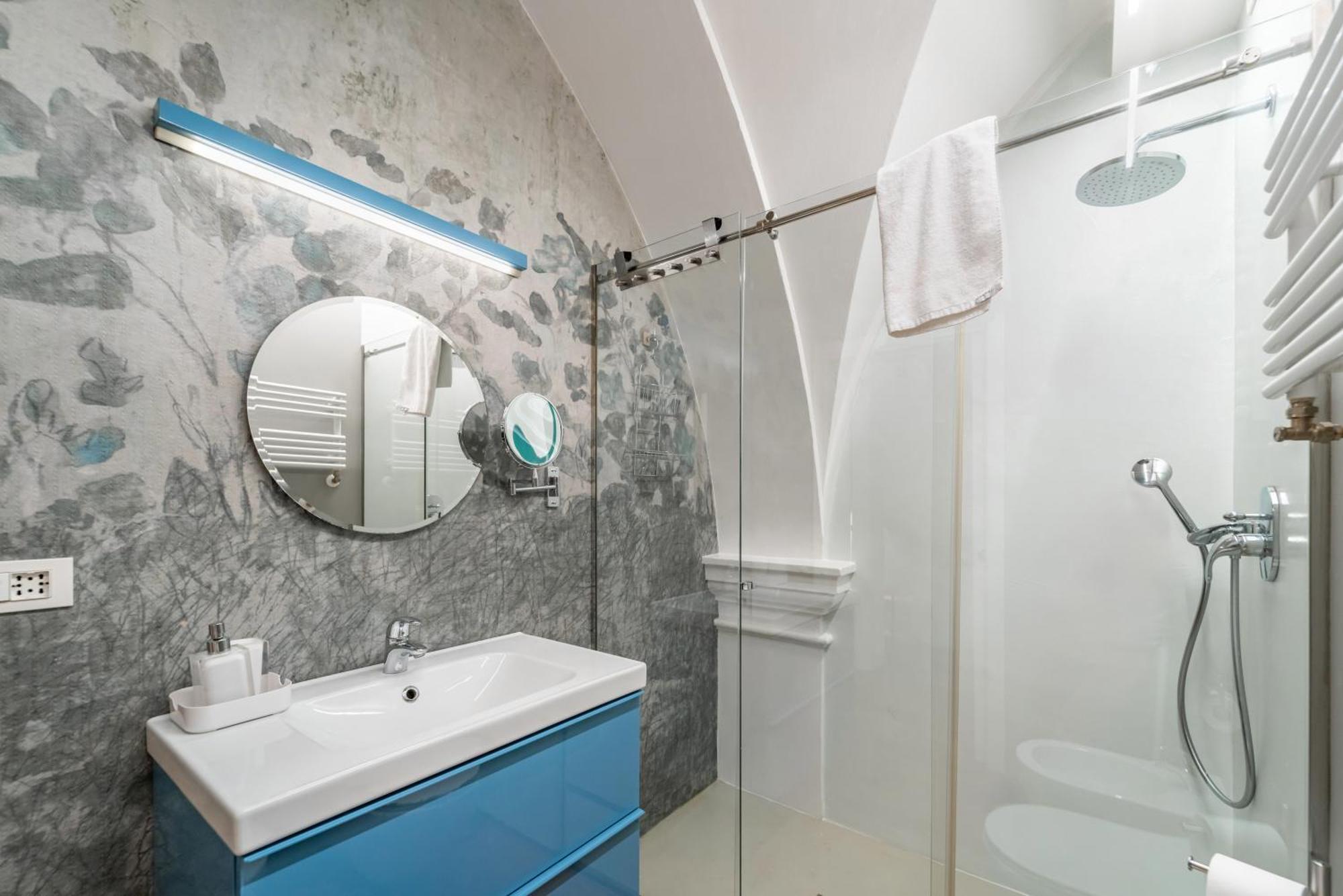 Modern Flat - Borgonuovo 23 Appartement Bologna Buitenkant foto